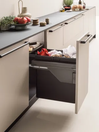 600mm Pull Out Waste Bins, Utensio Pro Maxi. 2 Bins