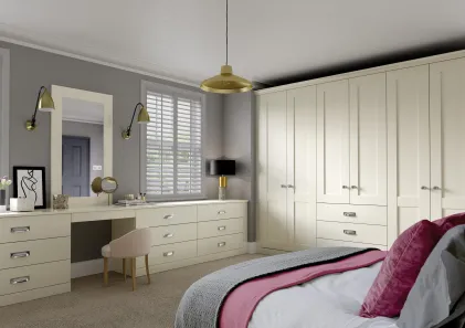 Fenwick Legno Ivory 5 Piece MTM Door - Bedroom