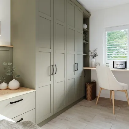 Legno Reed Green Harlem 5 Piece MTM Door - Bedroom
