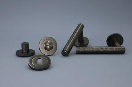 Alexander and Wilks Spitfire Hammered Lever on Round Rose - Dark Bronze