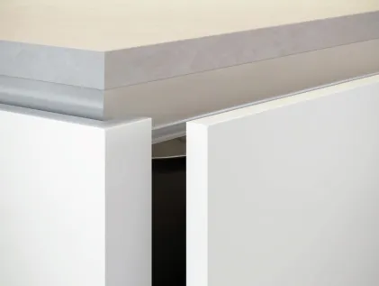 Phoenix / Gloss White