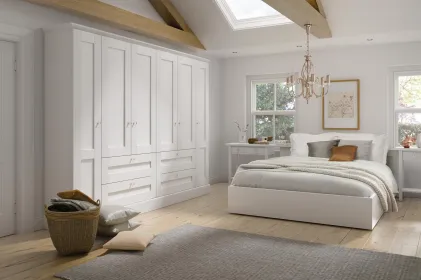 Fenwick Legno White 5 Piece MTM Door - Bedroom