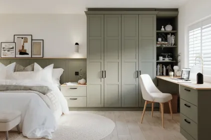 Legno Reed Green Harlem 5 Piece MTM Door - Bedroom