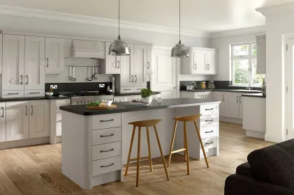 Buckingham / Cashmere Ash 5 Piece Stock Door