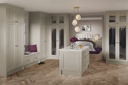 Bastille Legno Taupe 5 Piece MTM Door - Bedroom